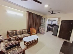 2 BHK Apartment For Sale in Crossing Chitravan