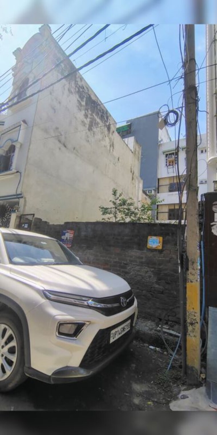 Exterior View, rohini sector 11  90 Sq.Mt. Plot In Rohini Sector 11 Delhi 10258385