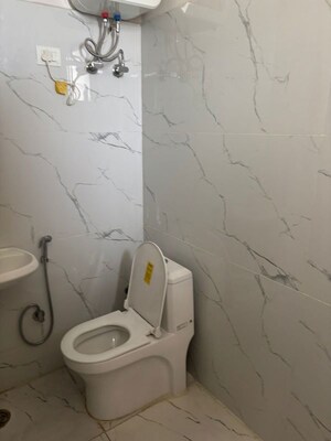 Attached Bathroom in 4 BHK Apartment at Mansarovar – for Sale