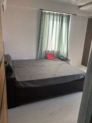 Bedroom in 4 BHK Apartment at Mansarovar – for Sale