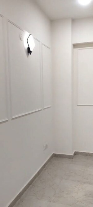 Room in 2 BHK Apartment at MRG Ultimus, Sector 90 – for Rent