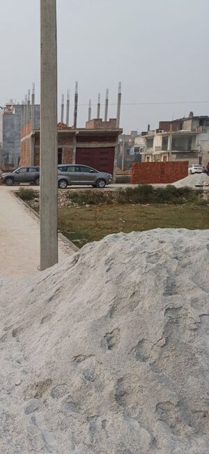  Plot For Sale in Palla