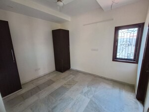1 BHK Builder Floor For Rent in Dlf City Phase 3
