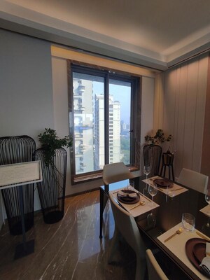 Team Area in 6 BHK Apartment at Hubtown 25 South, Prabhadevi – for Sale