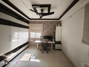 Master Bedroom in 3 BHK Apartment at Kondapur – for Rent