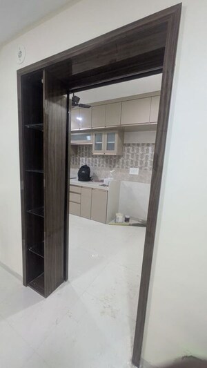 Room in 1 RK Apartment at Kings My Homes, Chunabhatti – for Rent