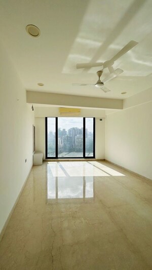 3 BHK Apartment For Rent in Rustomjee Oriana, Bandra East