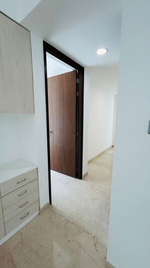 Room in 3 BHK Apartment at Rustomjee Oriana, Bandra East – for Rent