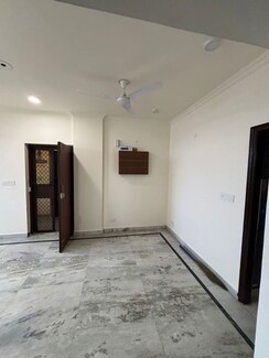 2 BHK + Pooja Room Apartment For Rent in Amrapali Heartbeat City