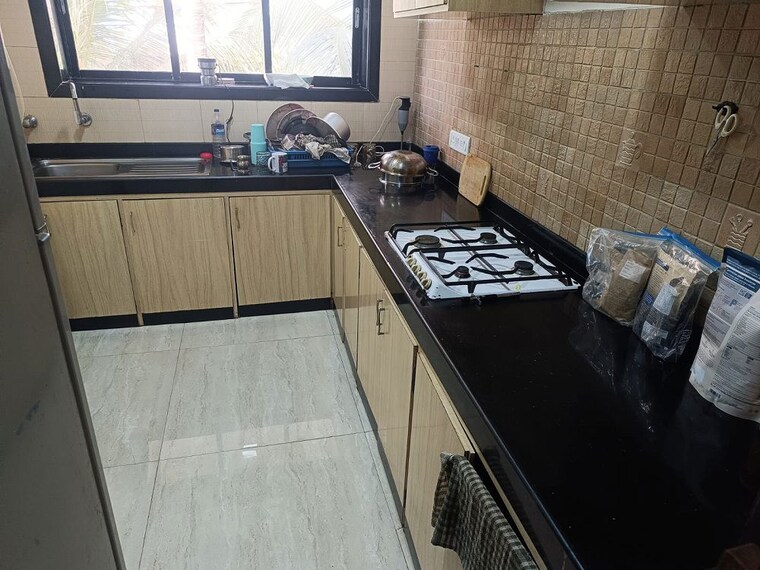 Kitchen, bandra west 2 Bedroom 700 Sq.Ft. Apartment In Bandra West Mumbai 10288687