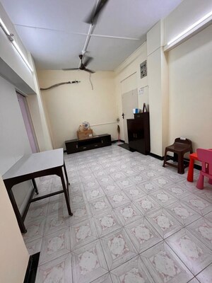 2 BHK Apartment For Rent in K S A Building, Dadar West