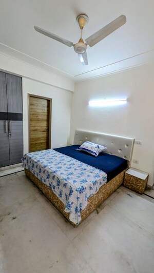 Bedroom in 3 BHK Apartment at Sector 52 – for Rent