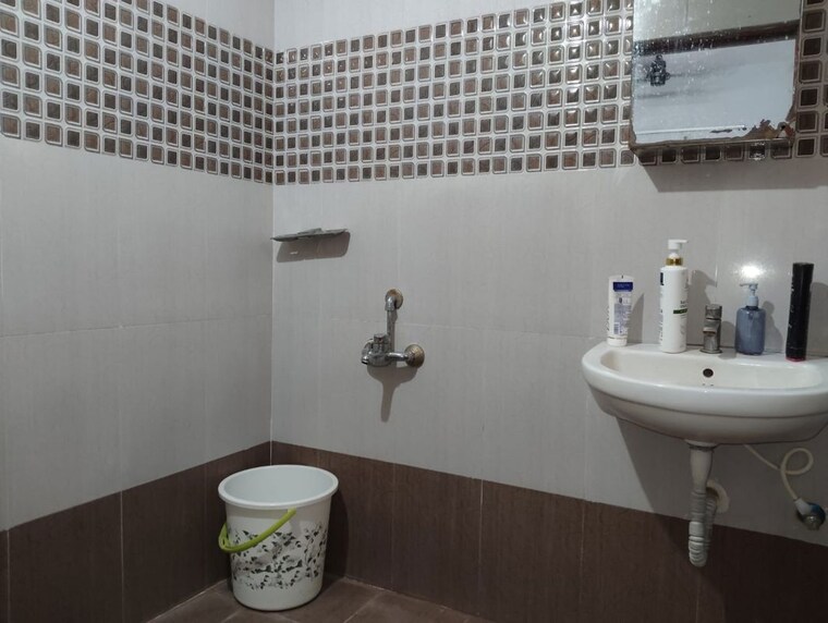 Bathroom, cbr-aakruthi 2 Bedroom 1175 Sq.Ft. Apartment In Hoodi Bangalore 10288937