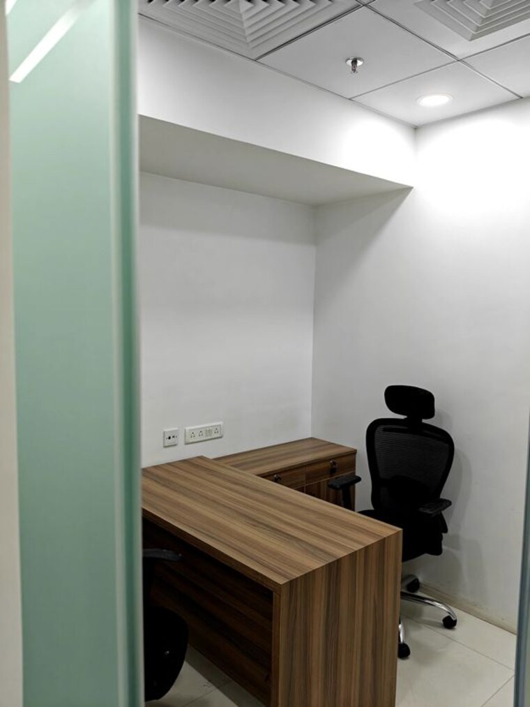 Team Area, one-bkc Commercial Office Space 914 Sq.Ft. In Bandra East Mumbai 10289088