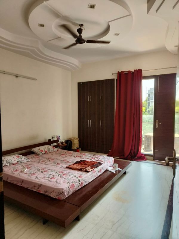 3 BHK Builder Floor For Rent in Ansal Plaza Gurgaon