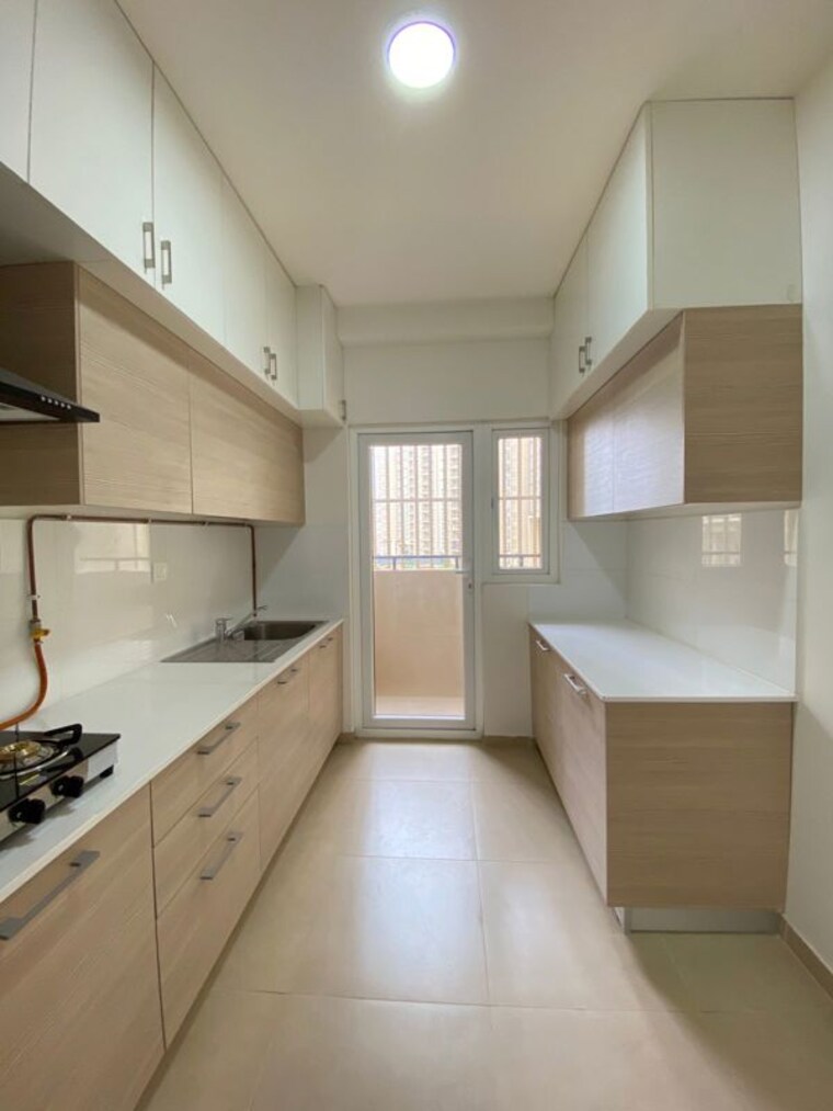 Kitchen, bhartiya-nikoo-homes-phase-2 3 Bedroom 1680 Sq.Ft. Apartment In Thanisandra Main Road Bangalore 10284151