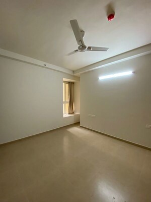 Room in 3 BHK Apartment at Bhartiya Nikoo Homes Phase 2, Thanisandra Main Road – for Rent