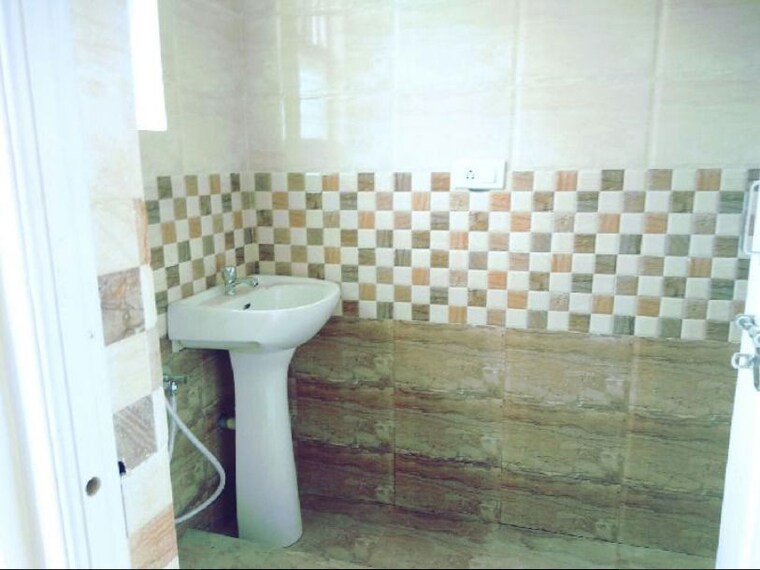 Bathroom, rayasandra 3 Bedroom 1325 Sq.Ft. Apartment In Rayasandra Bangalore 10231317