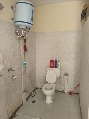 Bathroom in 3 BHK Builder Floor at Sector 14 – for Rent