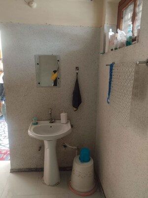 Bathroom in 3 BHK Builder Floor at Sector 14 – for Rent