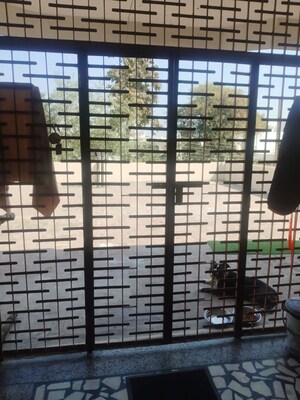 3 BHK Builder Floor – Exterior View View at Sector 14 - for Rent