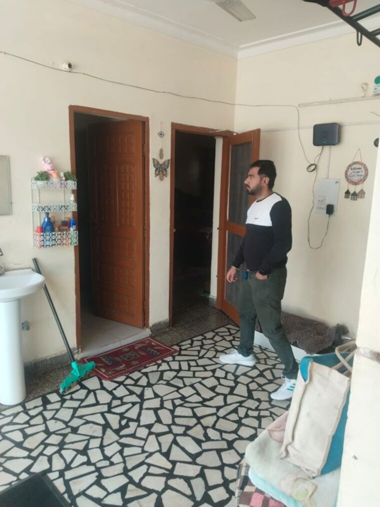 Bedroom, sector 14 3 Bedroom 2200 Sq.Ft. Builder Floor In Sector 14 Sonipat 10289332