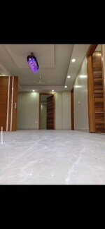 3 BHK + Extra Room 105 Sq.Yd. Apartment in Khirki Extension