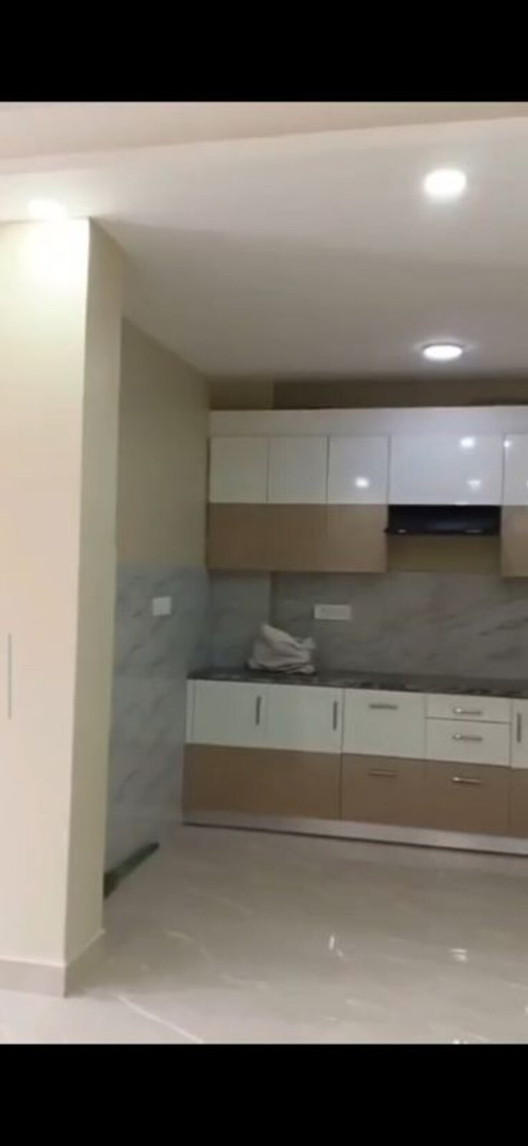 Kitchen, khirki extension 3 Bedroom 105 Sq.Yd. Apartment In Khirki Extension Delhi 10260739