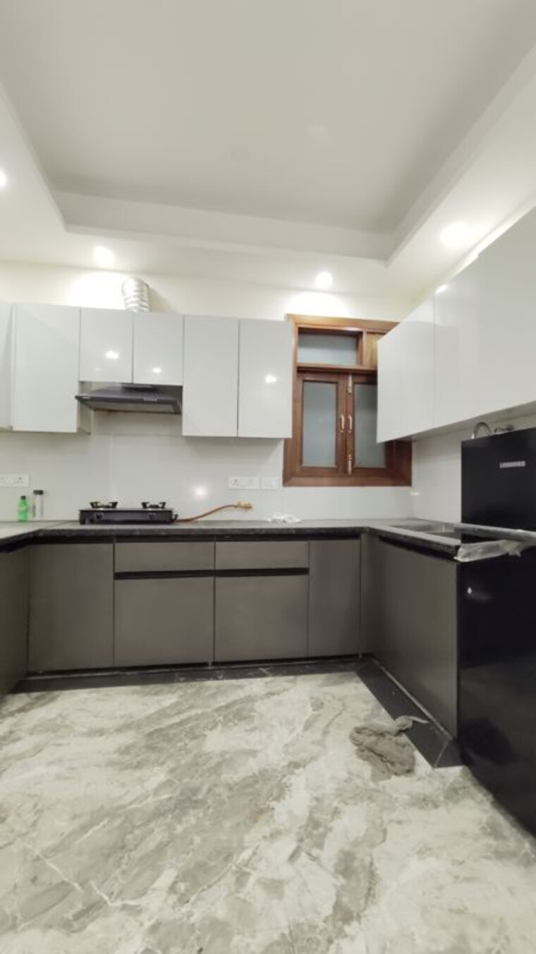 Kitchen, saket 3 Bedroom 150 Sq.Ft. Apartment In Saket Delhi 10289414