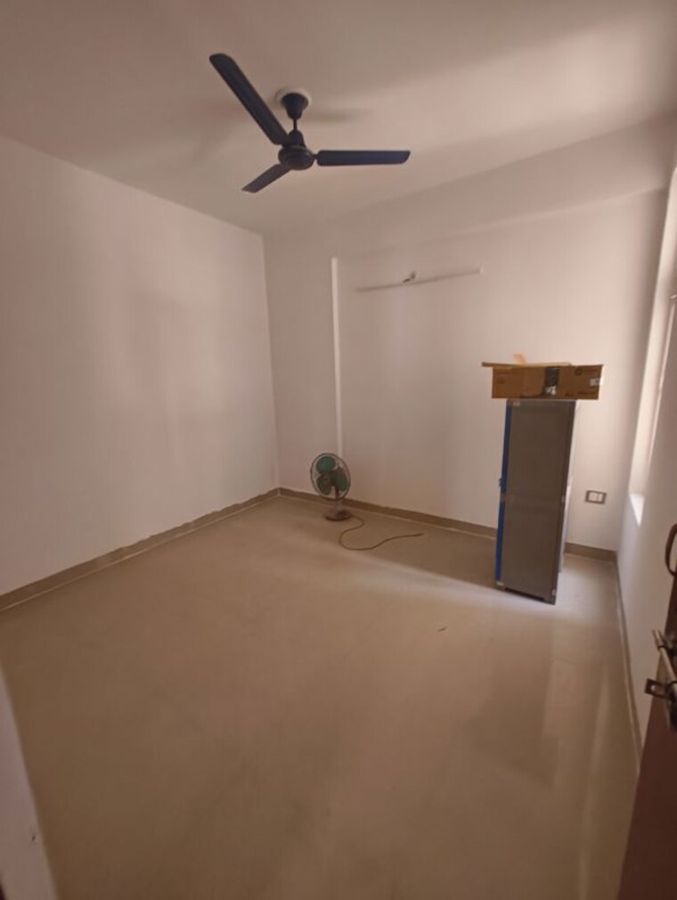 Room, rof-amaltas 3 Bedroom 745 Sq.Ft. Apartment In Sector 92 Gurgaon 10289730