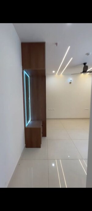 Furnished Amenities in 1 BHK Apartment at Aundh Gaon – for Rent