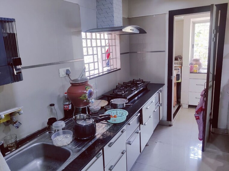 Kitchen, ujwal nagar 4 Bedroom 1800 Sq.Ft. Apartment In Ujwal Nagar Nagpur 10289795