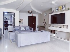 4 BHK + Pooja Room Apartment For Rent in Ujwal Nagar