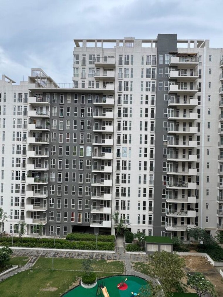 Exterior View, ireo-the-corridors 2.5 Bedroom 1542 Sq.Ft. Apartment In Sector 67a Gurgaon 10289802