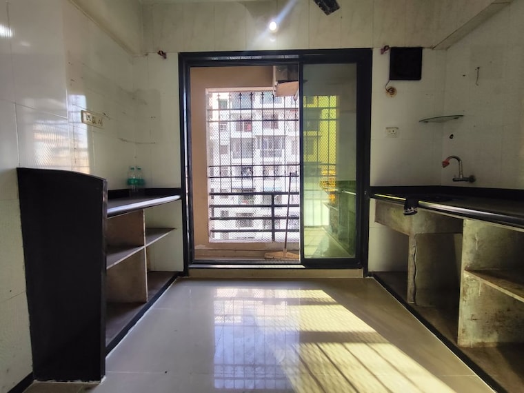 Kitchen, lajpat nagar ii 2 Bedroom 914 Sq.Ft. Builder Floor In Lajpat Nagar ii Delhi 10289821