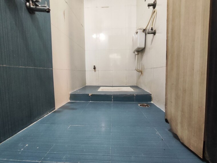 Kitchen, lajpat nagar ii 2 Bedroom 924 Sq.Ft. Builder Floor In Lajpat Nagar ii Delhi 10289828