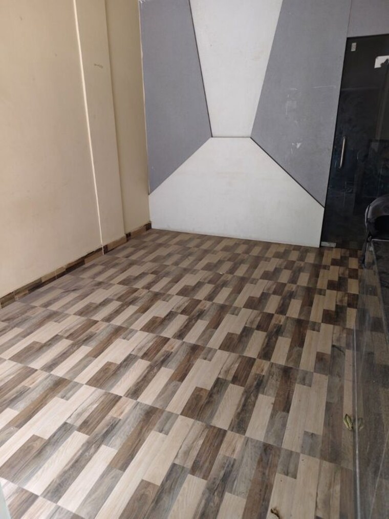 Balcony, vibhuti khand Commercial Office Space 435 Sq.Ft. In Vibhuti Khand Lucknow 10289911