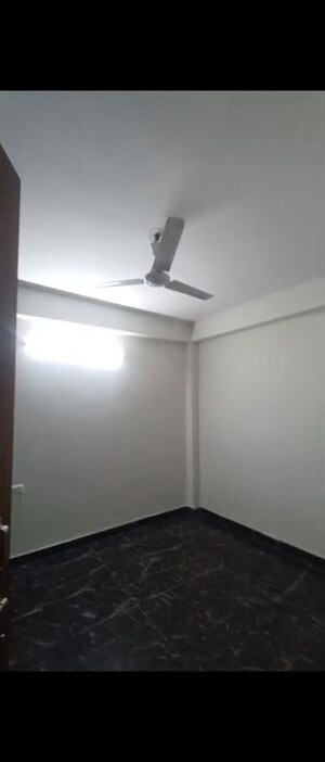 Room in 1 BHK Independent House at Aya Nagar – for Rent