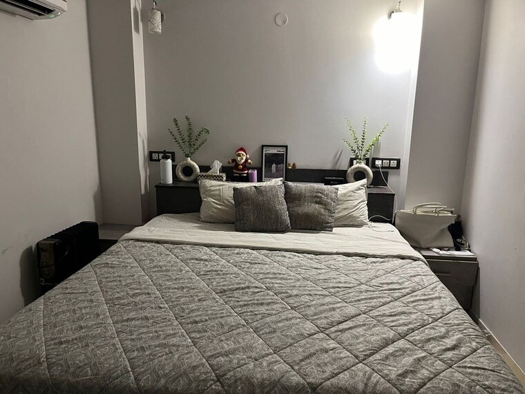 Bedroom, ansal-sushant-lok-i 3 Bedroom 215 Sq.Yd. Builder Floor In Sector 43 Gurgaon 10290233