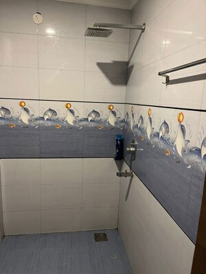 Team Area in 3 BHK Builder Floor at Ansal Sushant Lok I, Sector 43 – for Rent