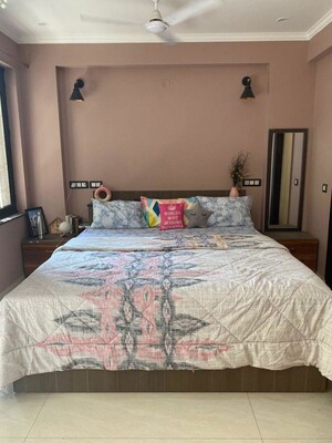 Bedroom in 3 BHK Builder Floor at Ansal Sushant Lok I, Sector 43 – for Rent