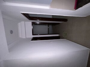 Furnished Amenities in 3.5 BHK Apartment at Paramount Floraville, Sector 137 – for Rent