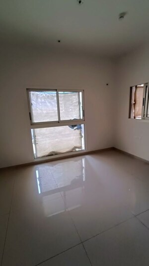 Room in 3 BHK Apartment at Sobha Nesara, Kothrud – for Sale