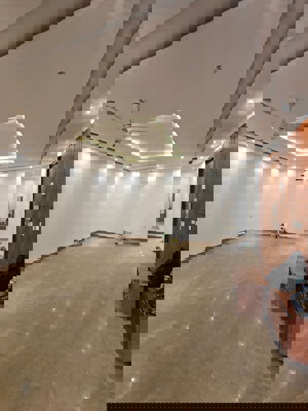 3 BHK + Store Room 215 Sq.Yd. Builder Floor in Ansal Time Square