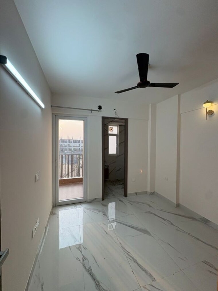 Room, smart-world-gems 2.5 Bedroom 1191 Sq.Ft. Builder Floor In Sector 89 Gurgaon 10290289