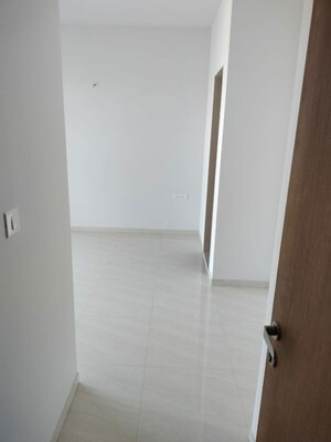 Room in 3.5 BHK Apartment at Lodha Codename Limited Edition, Mulund East – for Sale