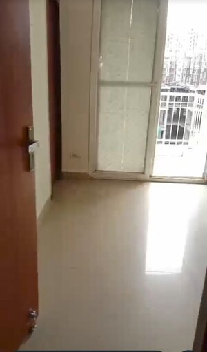 Room in 2 BHK Apartment at JKG Palm Resort, Raj Nagar Extension – for Sale