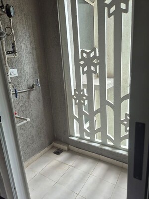 Building Lobby in 2 BHK Apartment at Dombivli East – for Rent