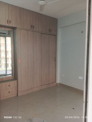 Room in 2 BHK Apartment at Bedarwals Sixty Three Golf Drive, Sector 63 – for Rent