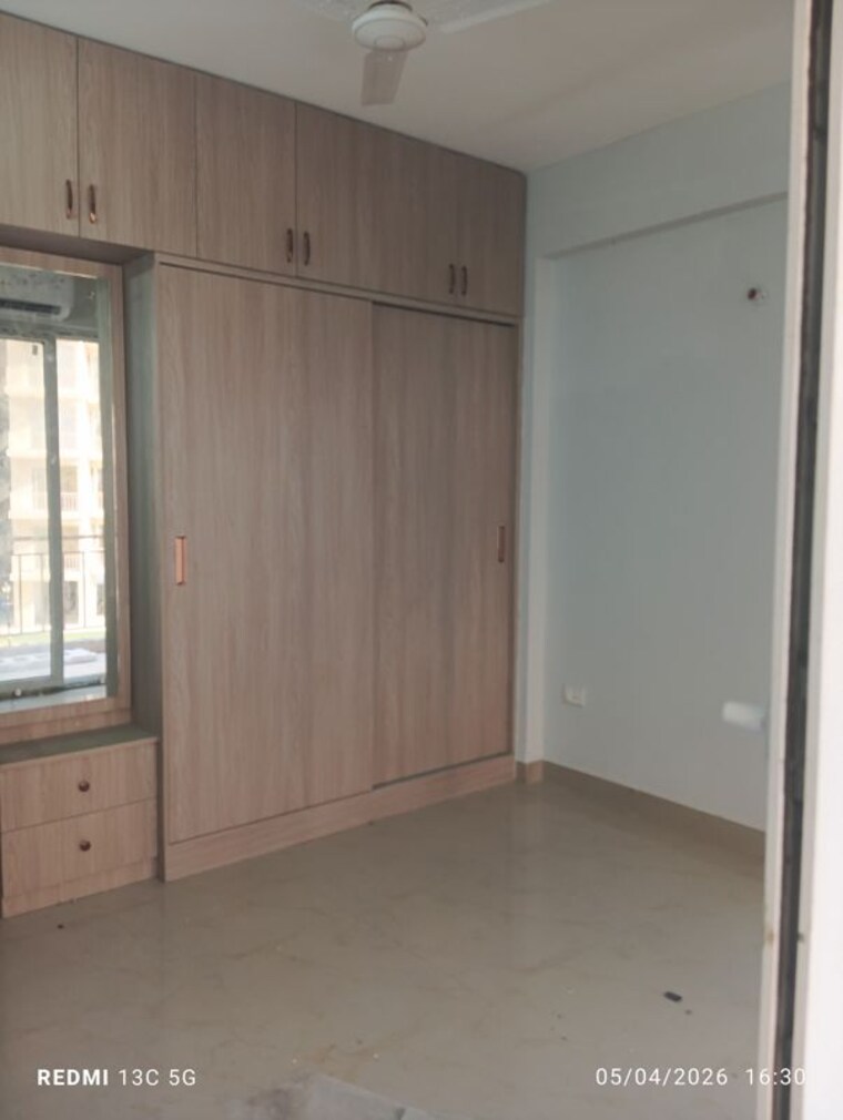 Room, bedarwals-sixty-three-golf-drive 2 Bedroom 1200 Sq.Ft. Apartment In Sector 63 Gurgaon 10290322